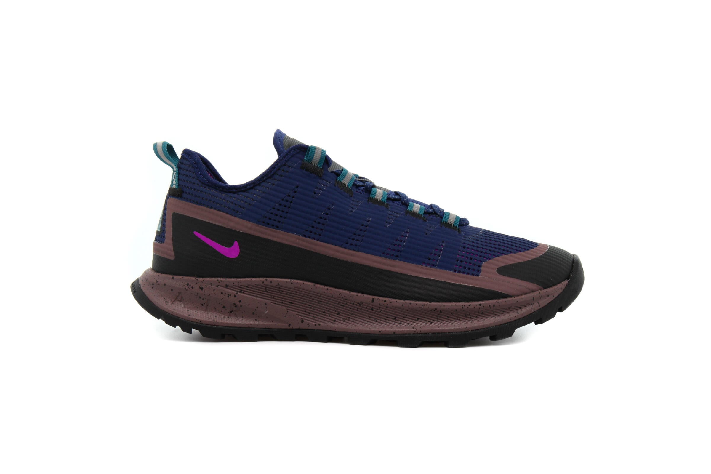 Nike ACG AIR NASU 
